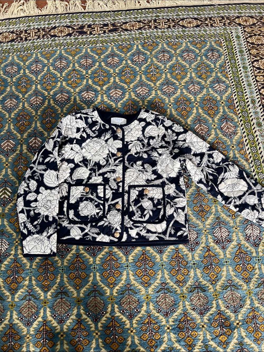 Time and Tru Navy & White Floral Quilted Blazer